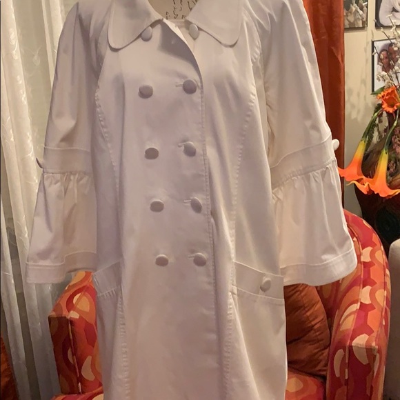White Dressy Trench Jacket/Coat - Picture 3 of 13
